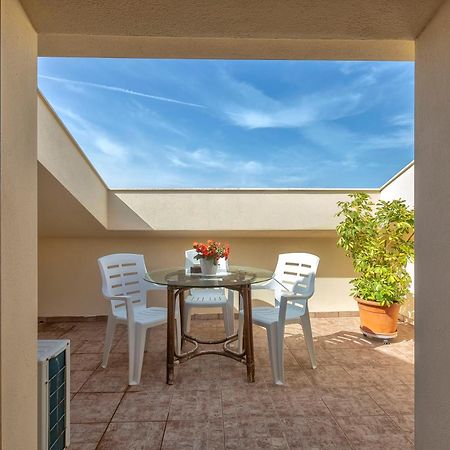 Sardinia Guest House Олмедо Екстериор снимка
